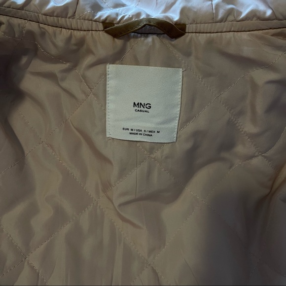 Cape Jacket - Picture 11 of 12